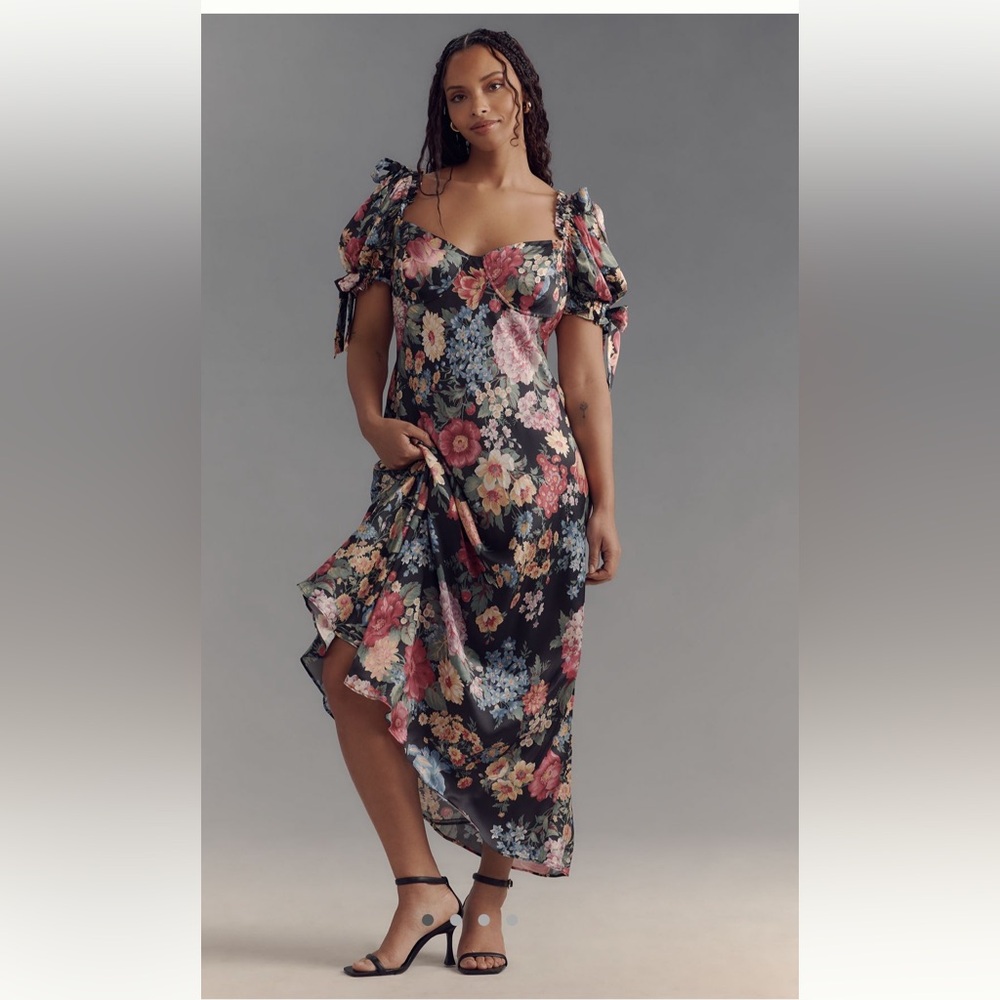 Selkie Floral Maxi Dress - Black and Pink